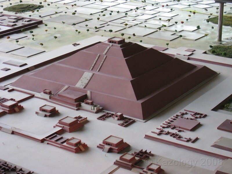 Mexico Pyramids - Mexico City 2009 1100.jpg - A trip to the Teotihuacan area of Mexico to visit the pyramids. A vast complex and a great climb to the top. This was followed by lunch in a cave, then a visit to the historical center of Mexico City. March 2009.